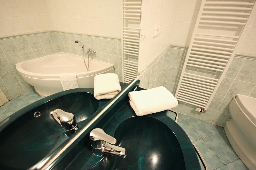 Quadrio Bedroom Praha