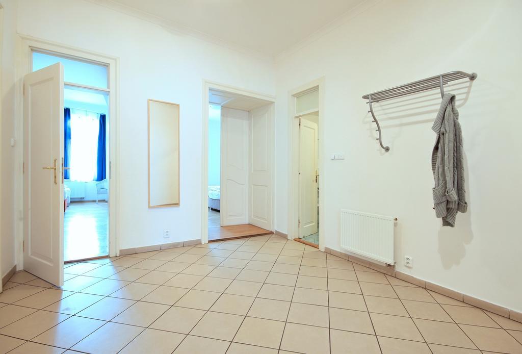Quadrio Bedroom Praha